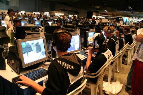 以避免触及 以避免触及