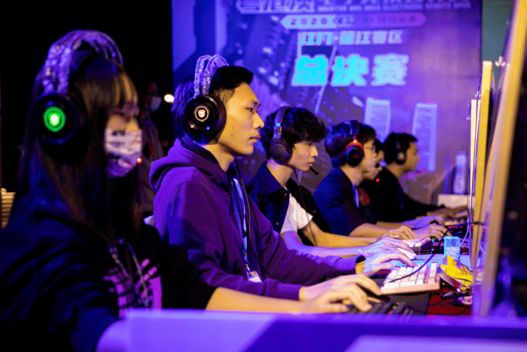 腿筋拉伤通 腿筋拉伤通